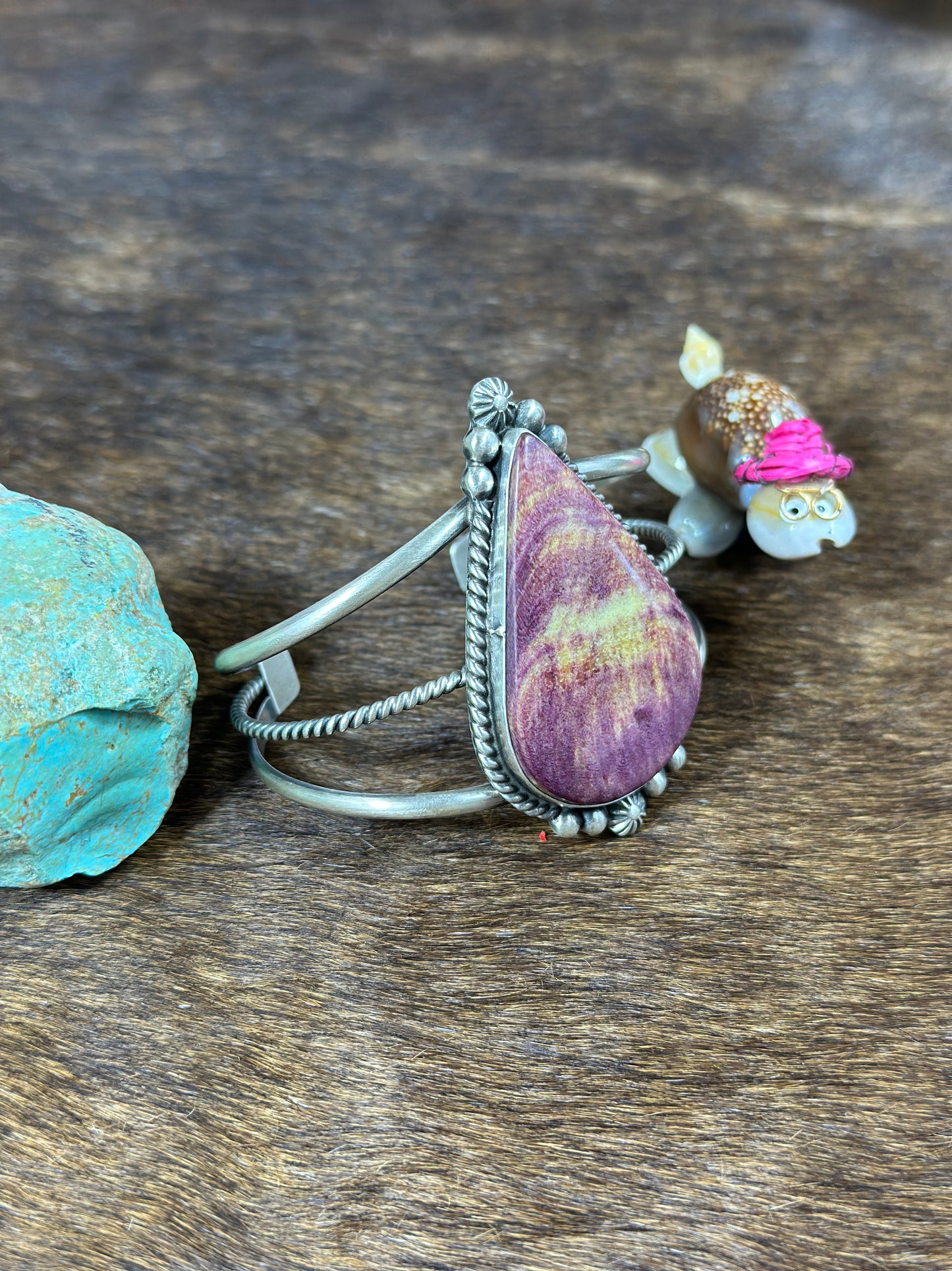 Purple Spiny Teardrop Bracelet