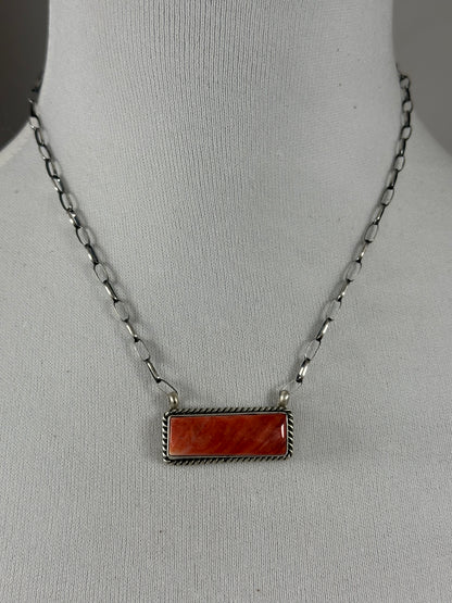 Spiny Bar Necklace