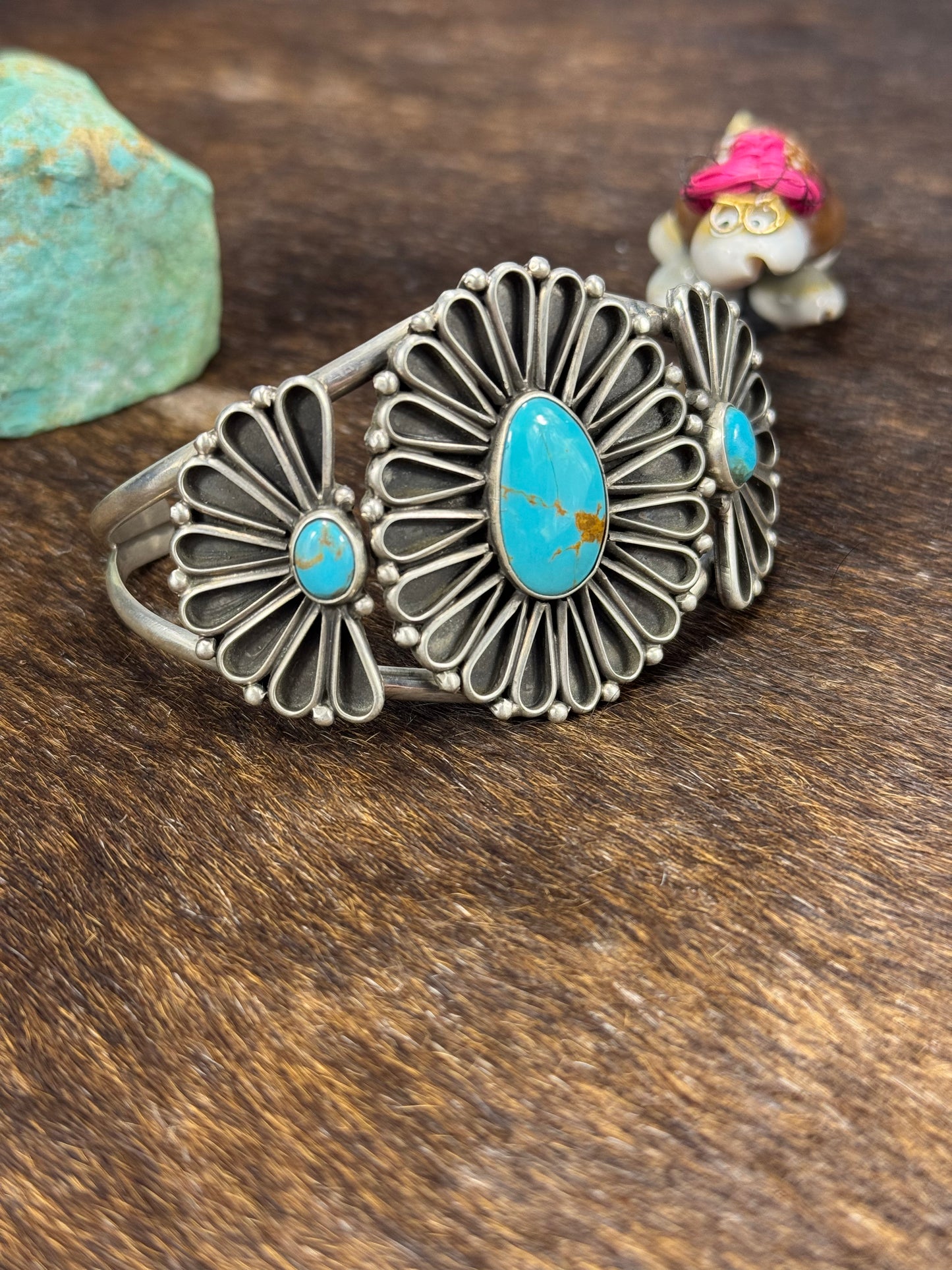 Kingman Turquoise Flower Bracelet