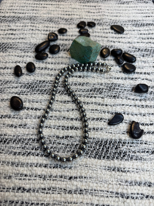8MM Navajo Style Pearl Necklace