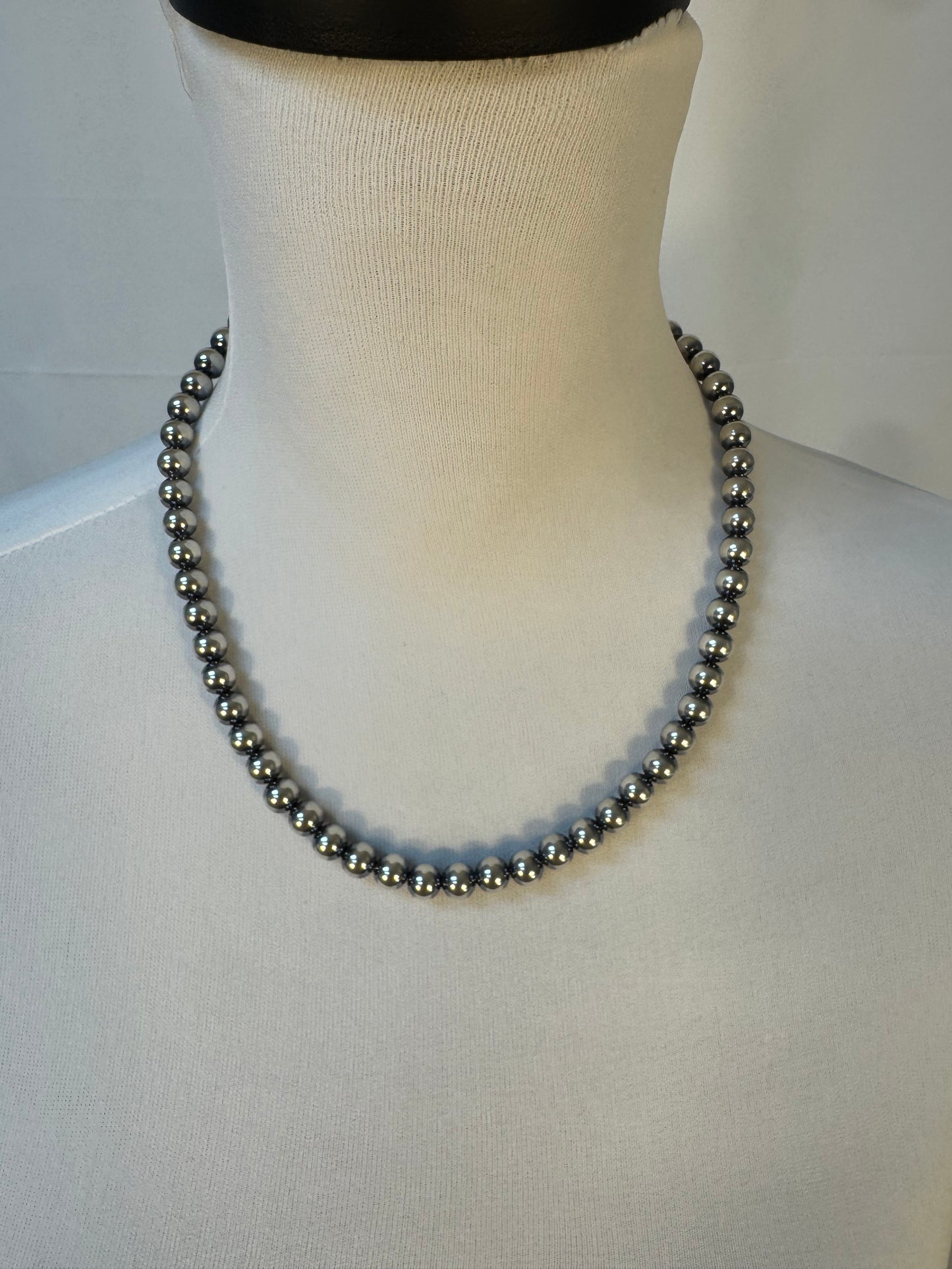 8MM Navajo Style Pearl Necklace