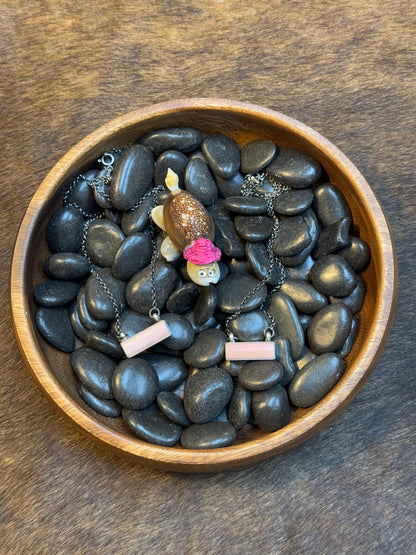 Pink Conch Bar Necklace