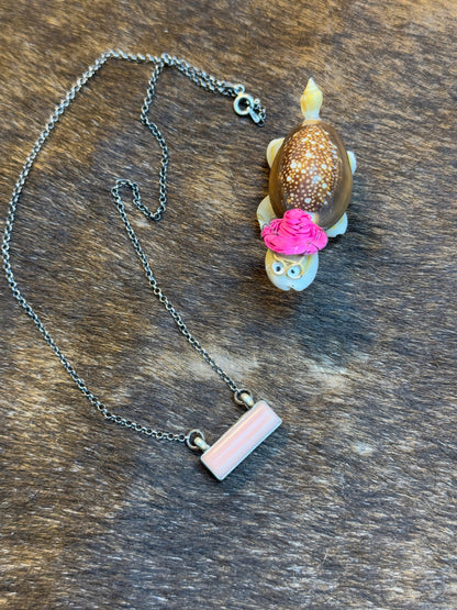 Pink Conch Bar Necklace