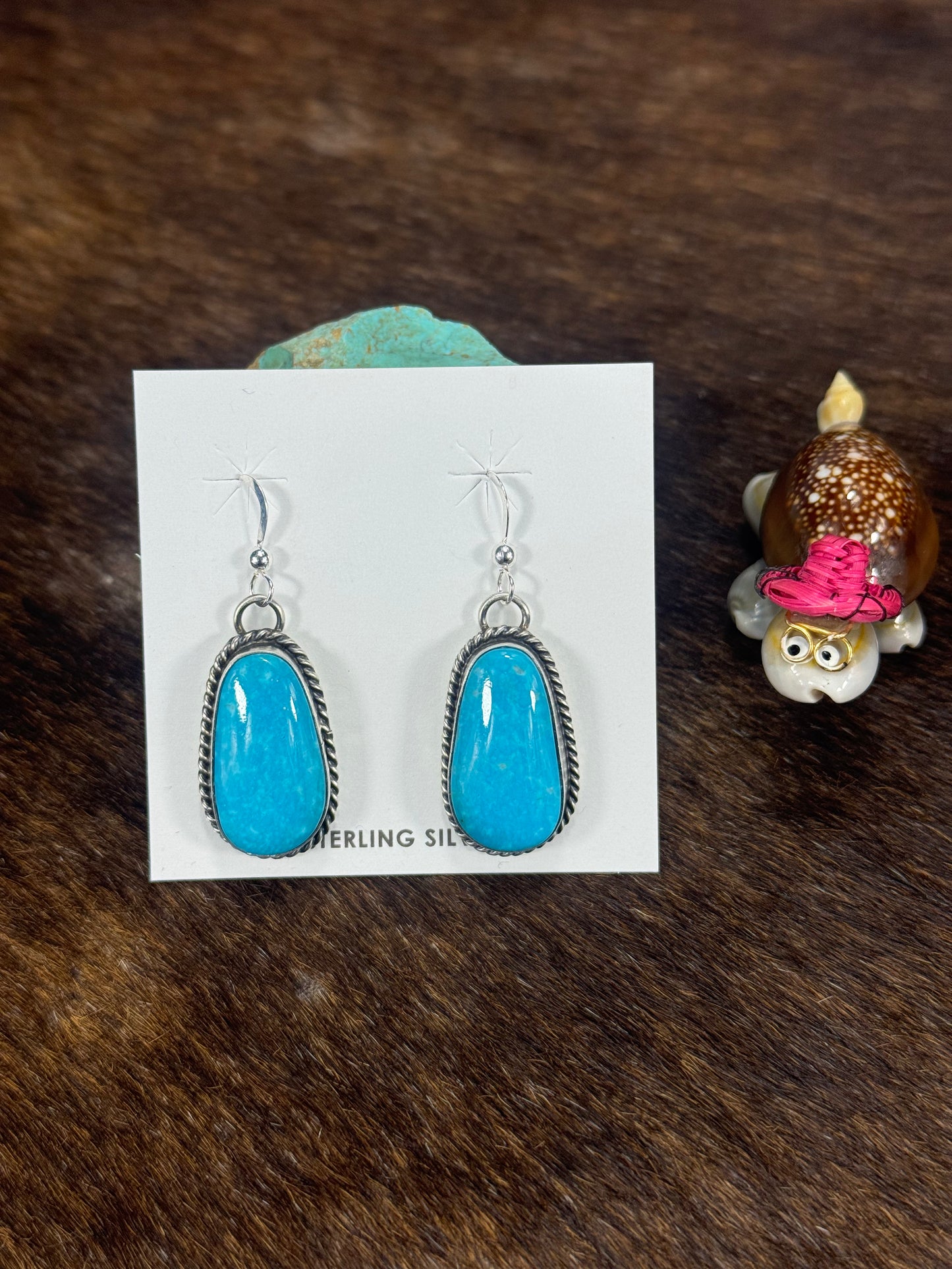 Kingman Turquoise Dangle