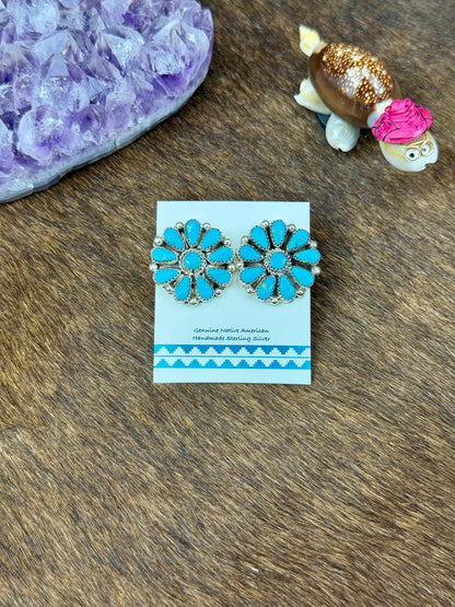 Kingman Turquoise Sterling Silver Floral Cluster
