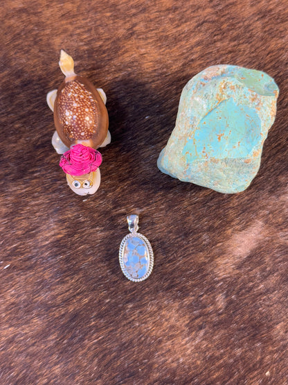 Golden Hills Pendant