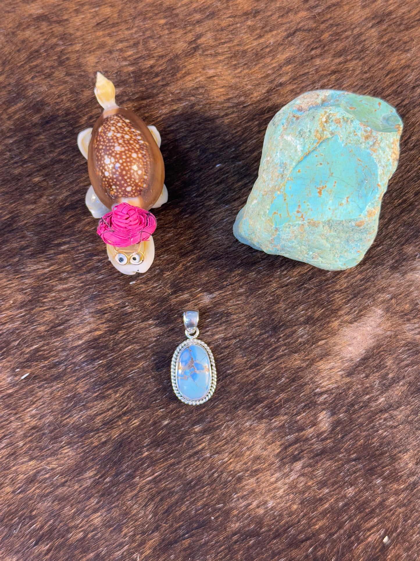Golden Hills Pendant