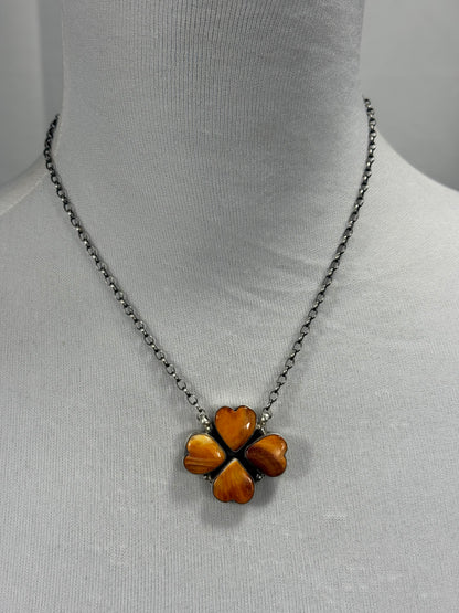 Pink Conch 4 Heart Clover Necklace